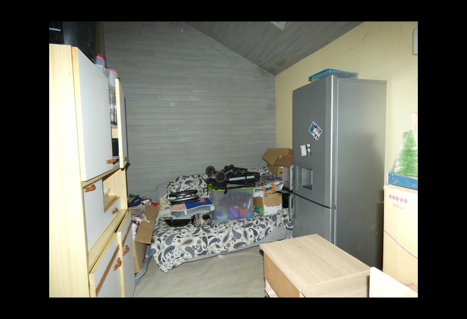 dcf255c1-f7ae-4d8b-9fef-e780071e3366.jpg