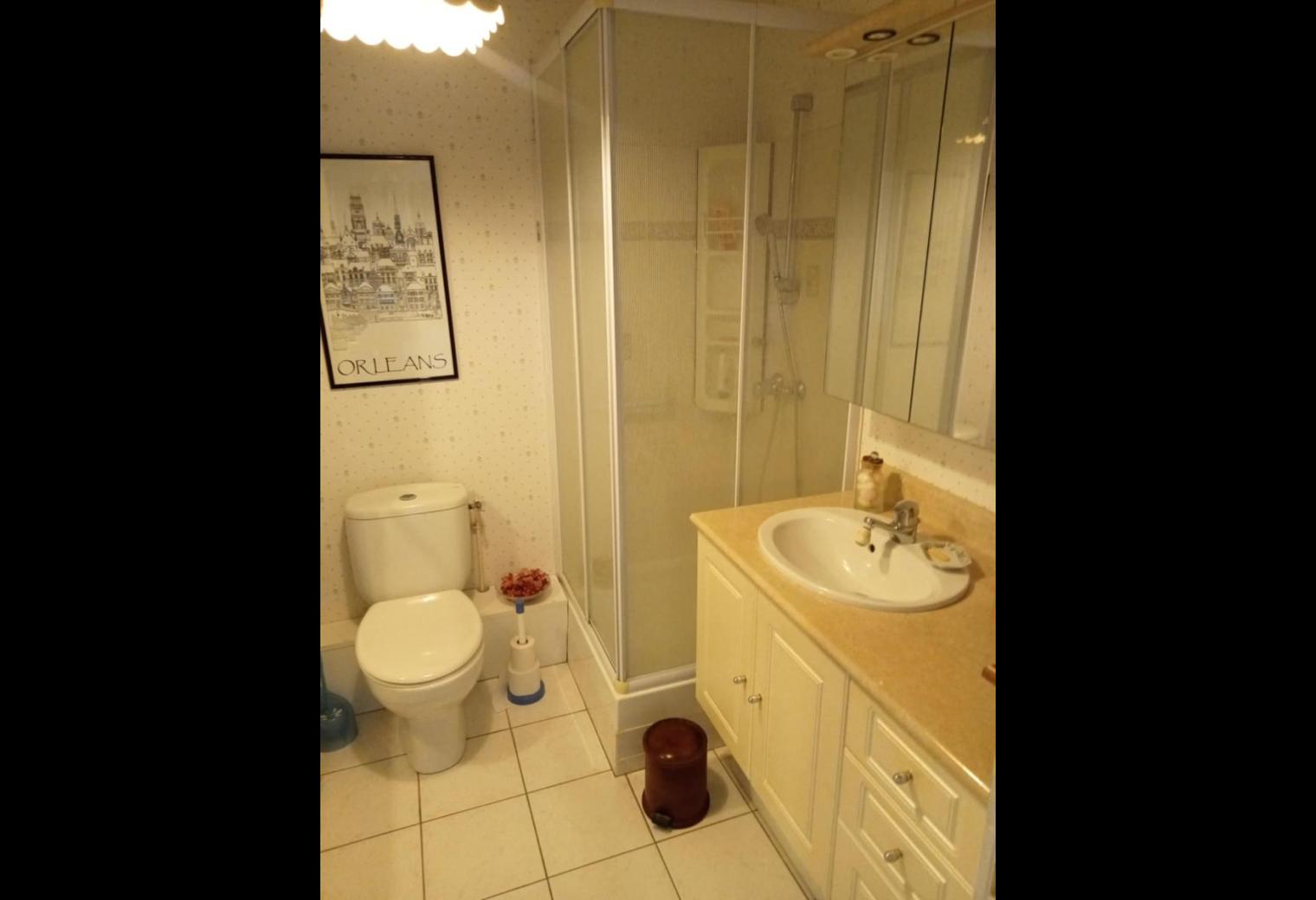 3c6ef4fd-d0de-4dee-850a-c67d921a6d4a.jpg
