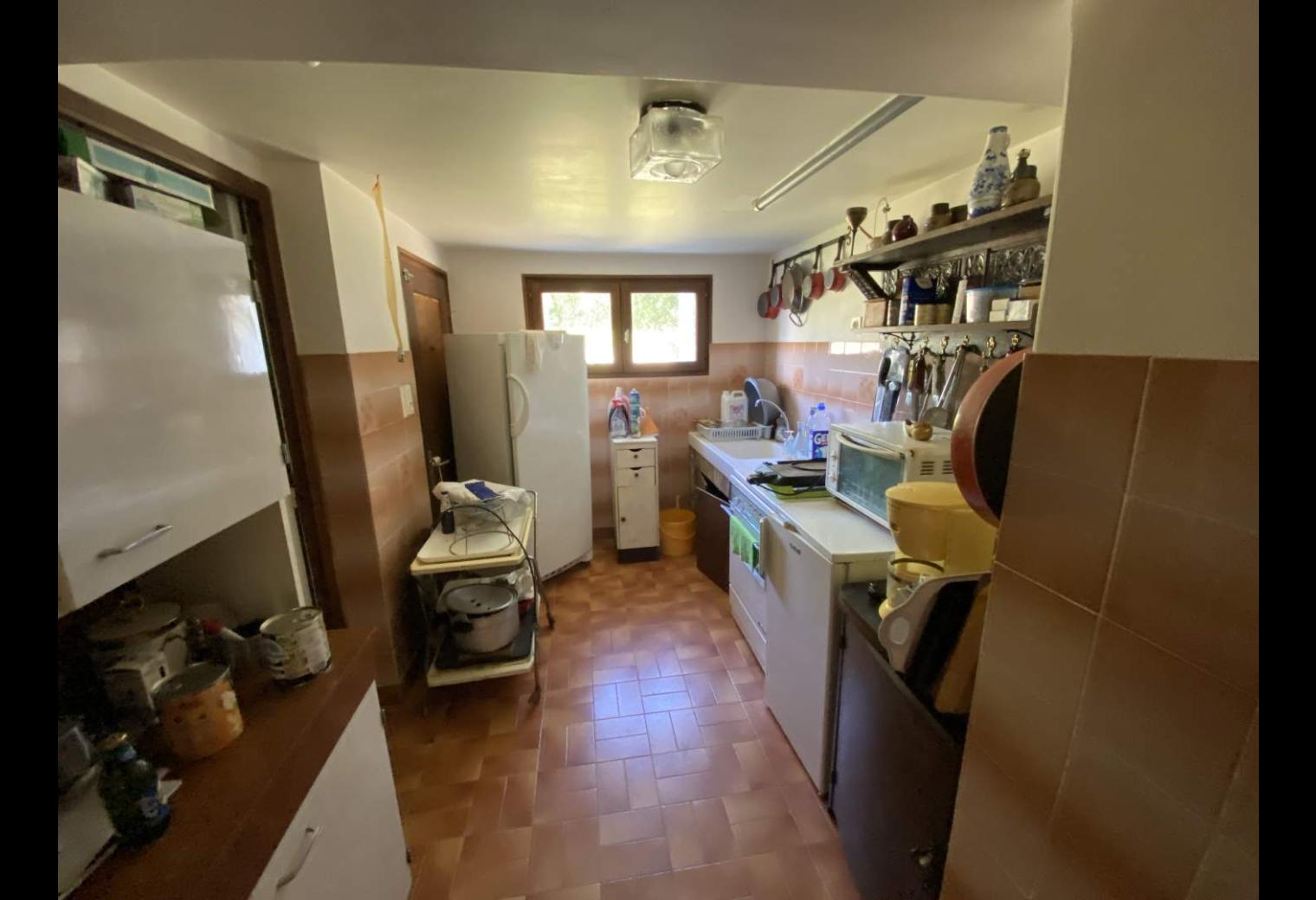 fa2e12df-7d0a-42cd-8b45-9b91be89afb5.jpg