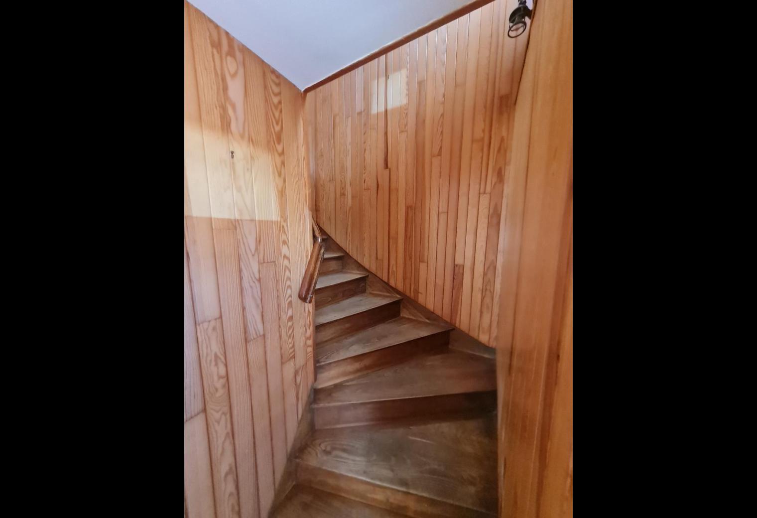 13c6e880-193d-4b15-ad6d-5bcf6147c5d3.jpg