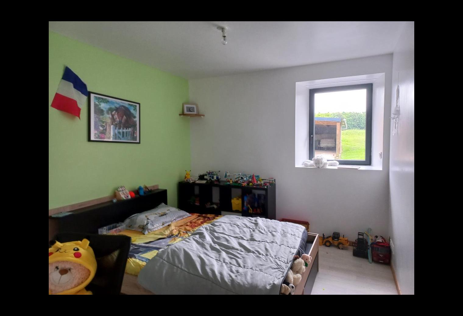 155e48cd-df1e-4ab9-afd6-cb3f332feead.jpg
