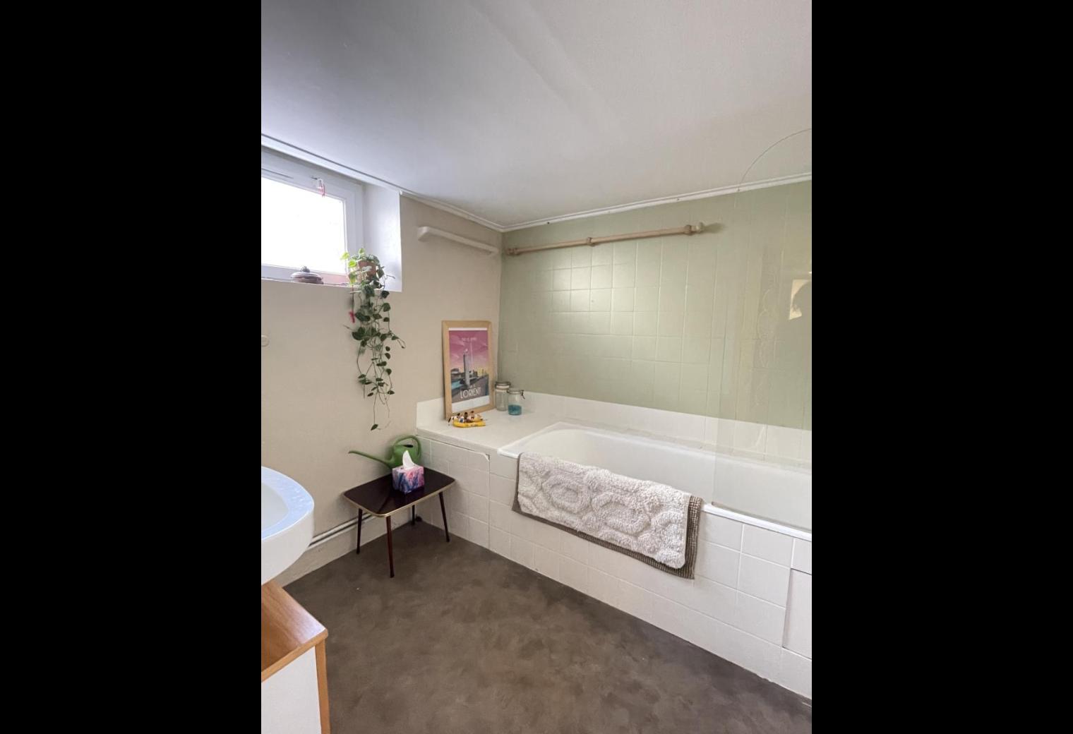 1cdd48db-ed37-4609-9b99-8b587a935416.jpg