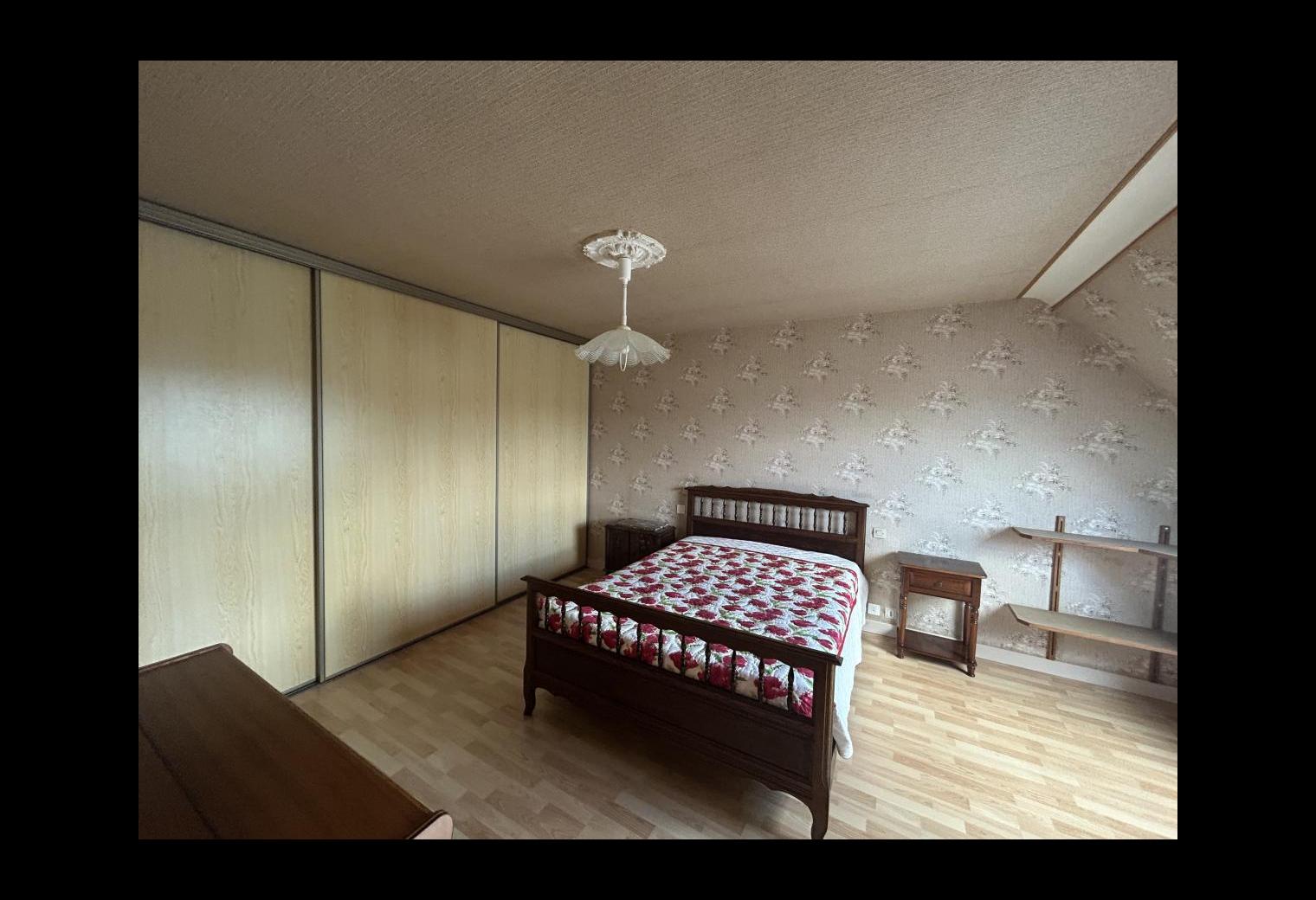 8bd655ed-ec17-49d7-b921-b378fdf09700.jpg