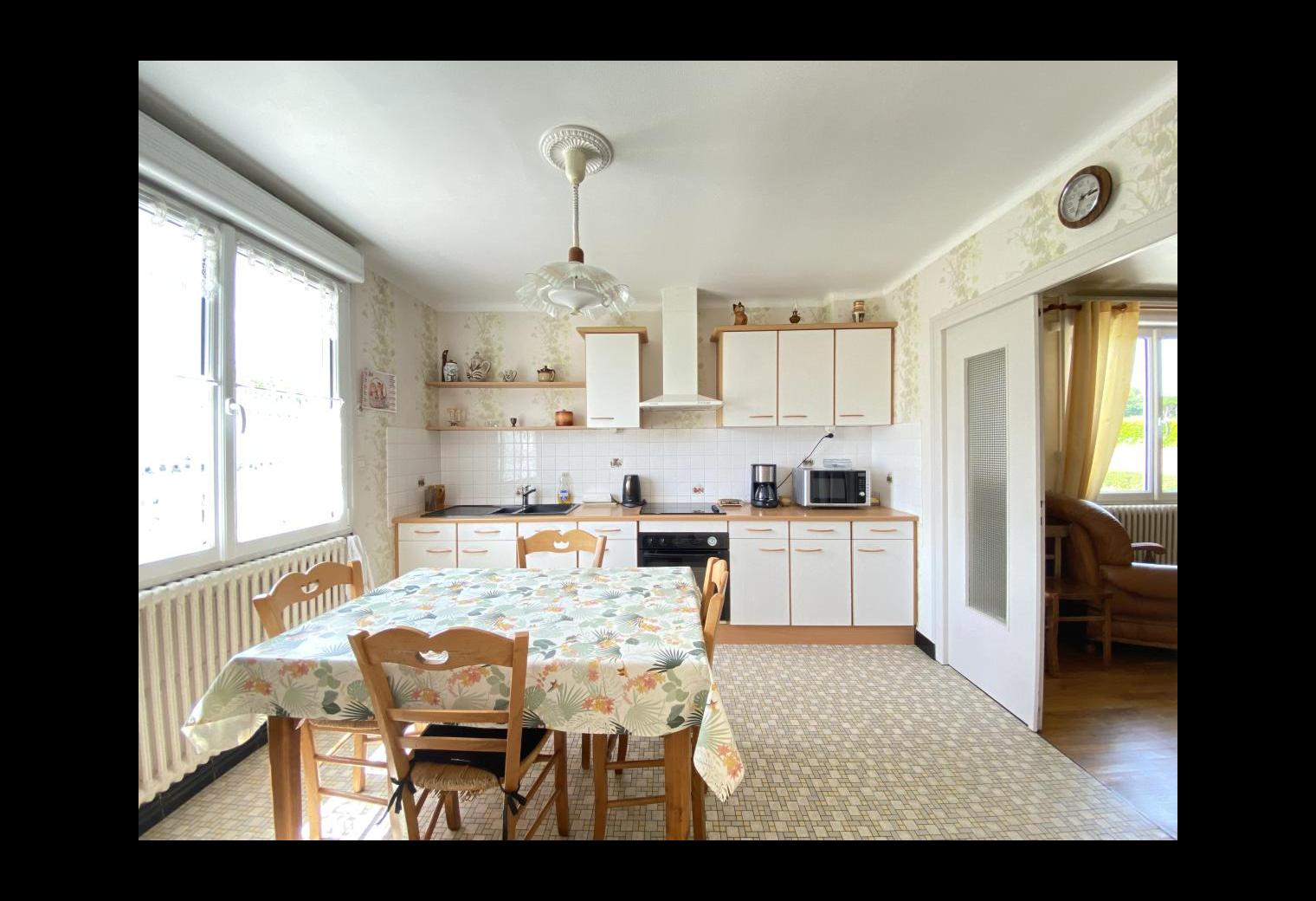 3e19dd3a-4123-4881-81ae-42579a827abd.jpg