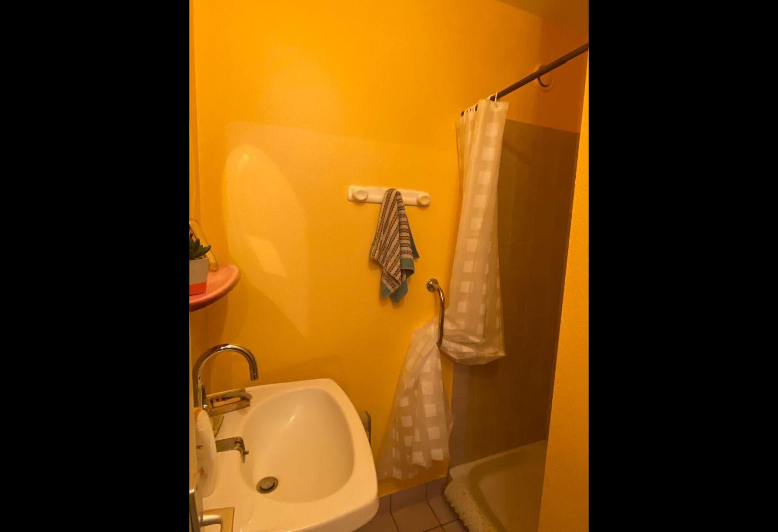 7d6e5ad1-d3c6-467a-a316-e46fd9150aa1.jpg