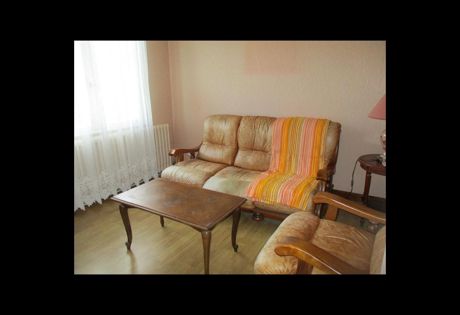 59dba432-074e-48df-abd9-c35c25a369de.jpg