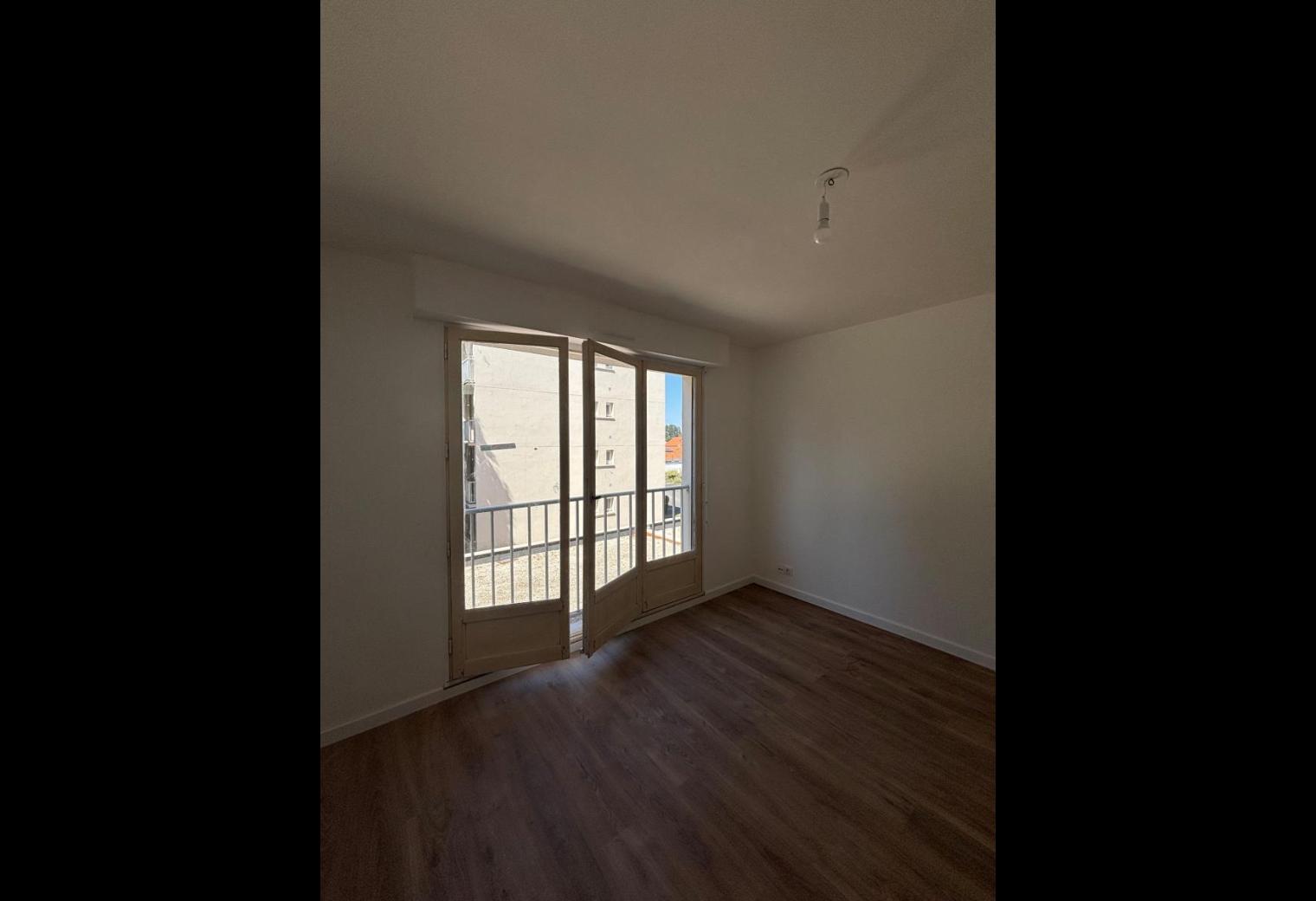 be3e0933-e4d7-42bd-8842-9fdf3a88e9ae.jpg