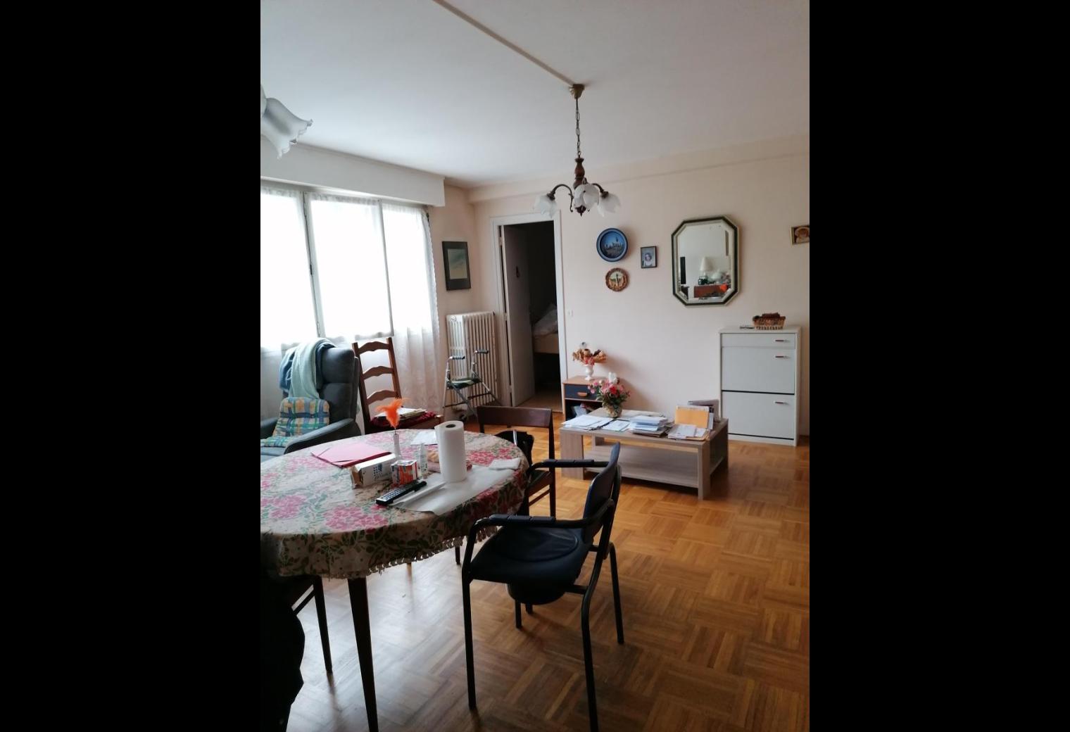 db714d4b-d805-4d98-b462-c693cc119524.jpg