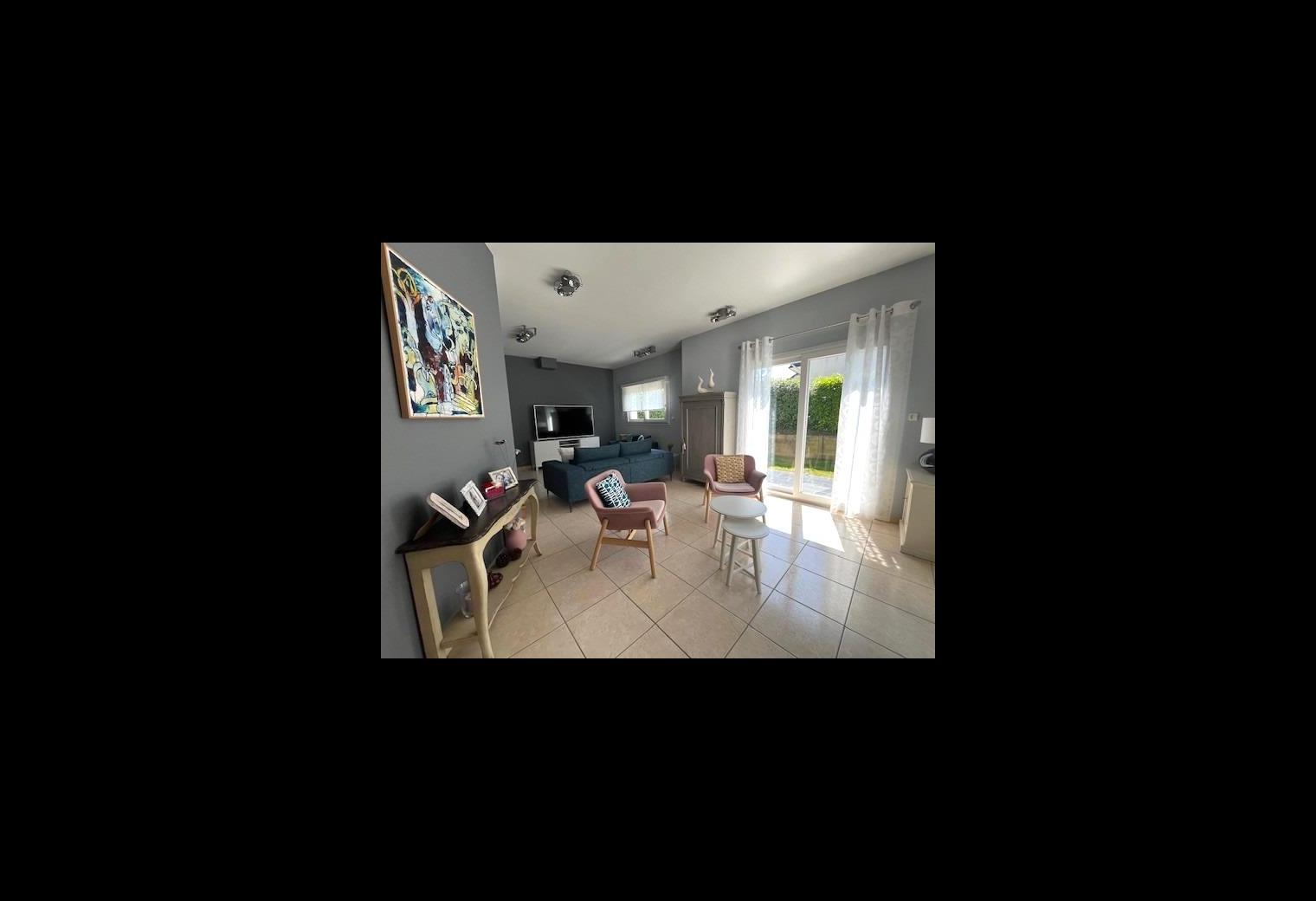 de96806d-8370-42ab-b3e7-9abd4dd3c76a.jpg