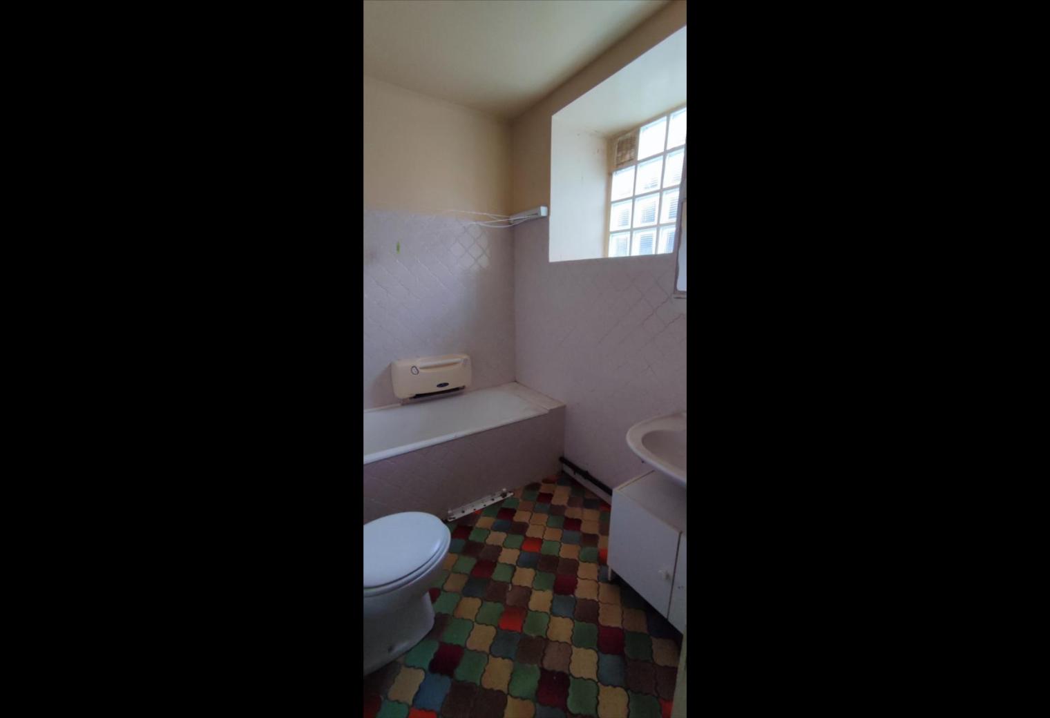 7d9a764f-b985-46df-be8f-dfc15dfdb406.jpg