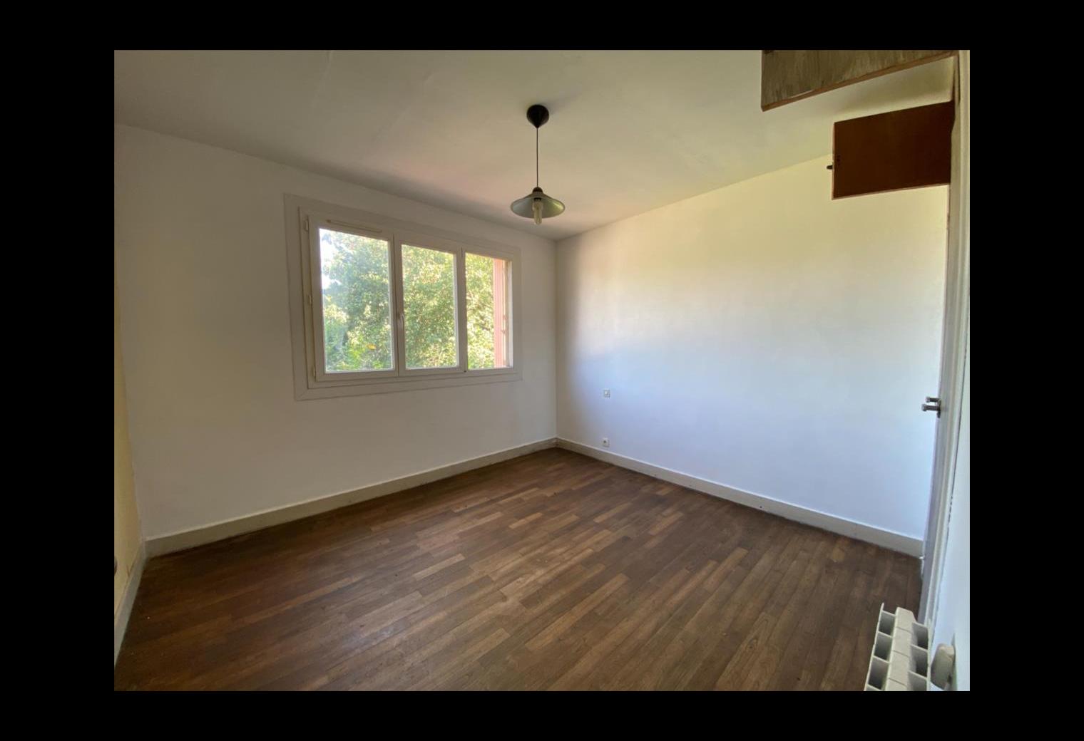 cead8978-1aff-4d03-ae18-1ad0ad5698c9.jpg