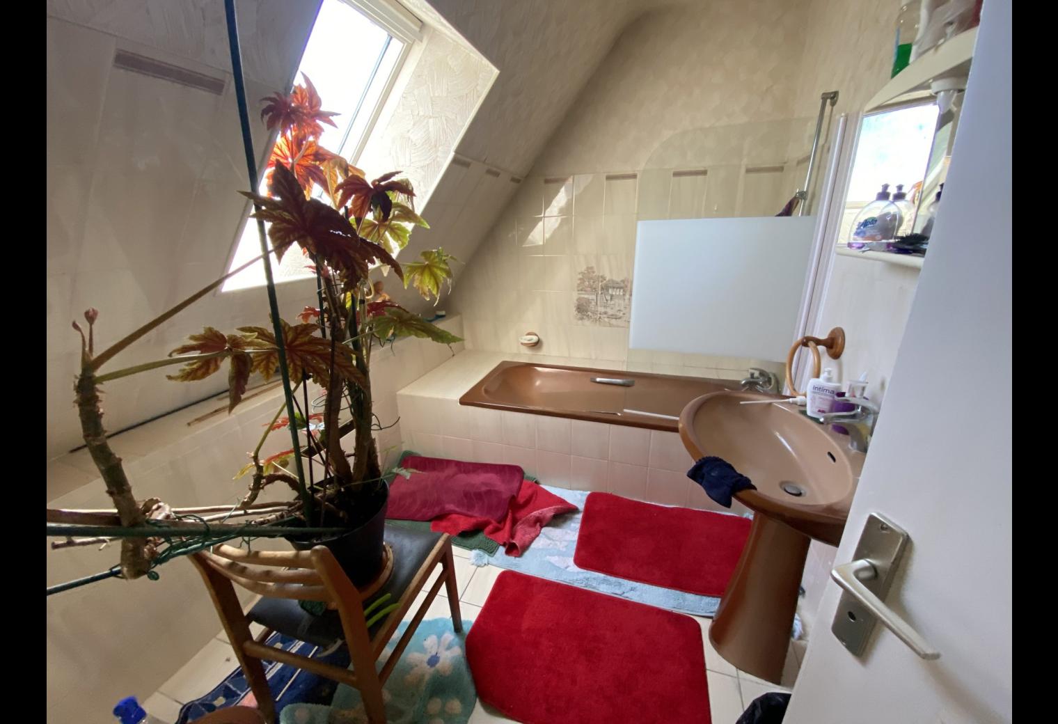 c5d7d129-1b41-40fe-ab01-383e04516e55.jpg