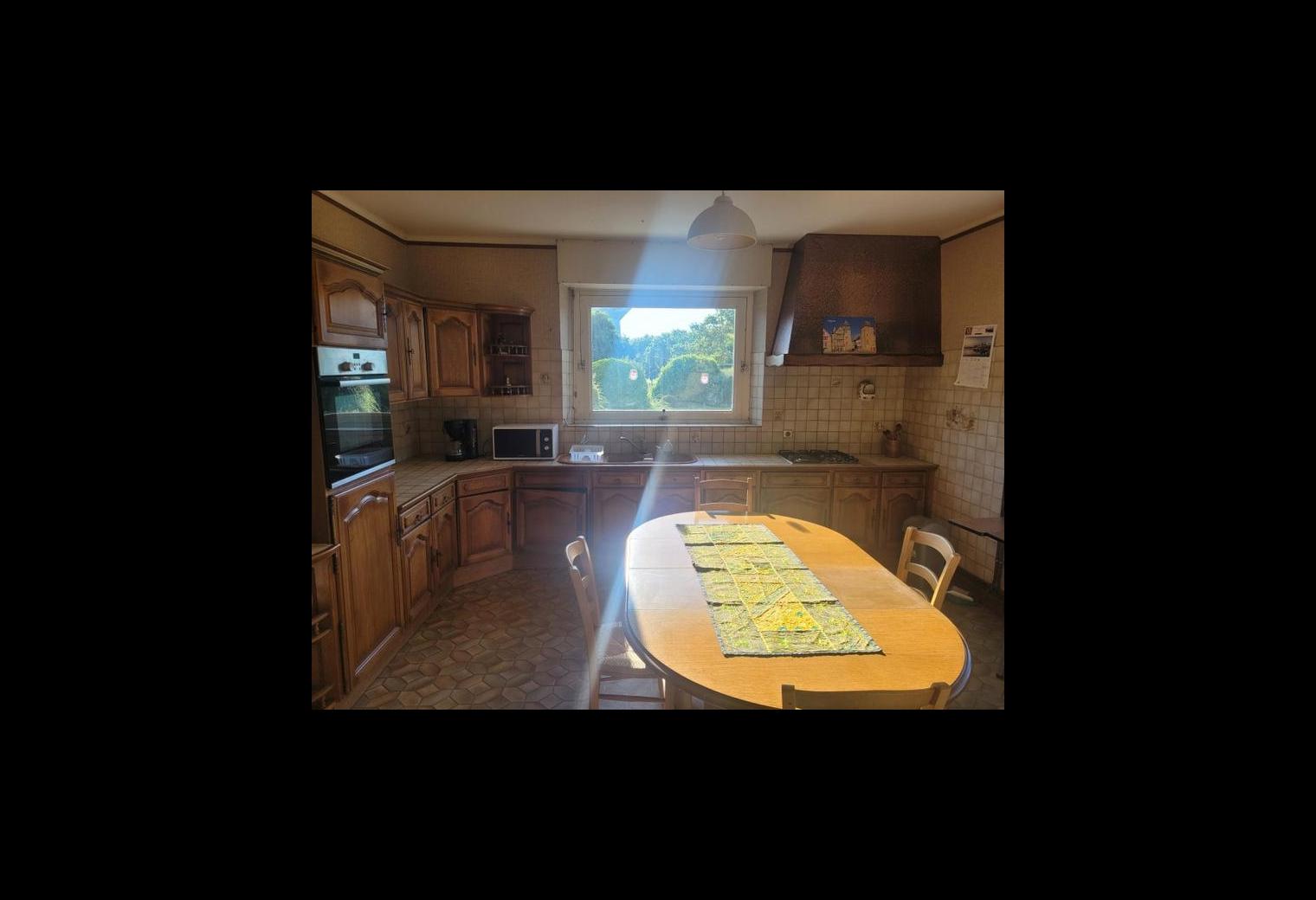 b37ceef5-d36d-4427-9252-5ec575c04b68.jpg