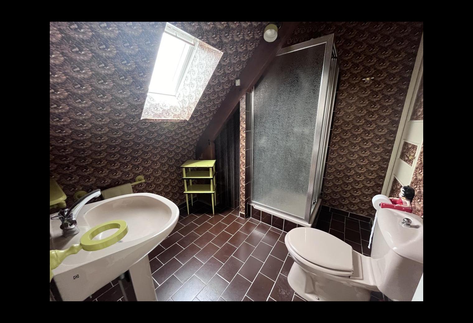 95a074d5-6bb7-4c51-9dbd-9ba9861837bd.jpg