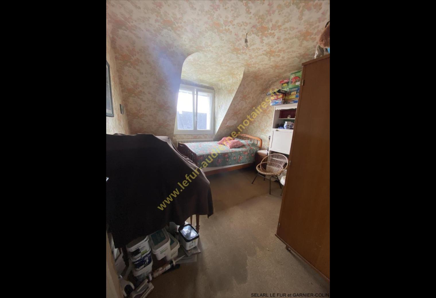 ded2a297-fd7c-4c06-b156-1f957e04cd9d.jpg