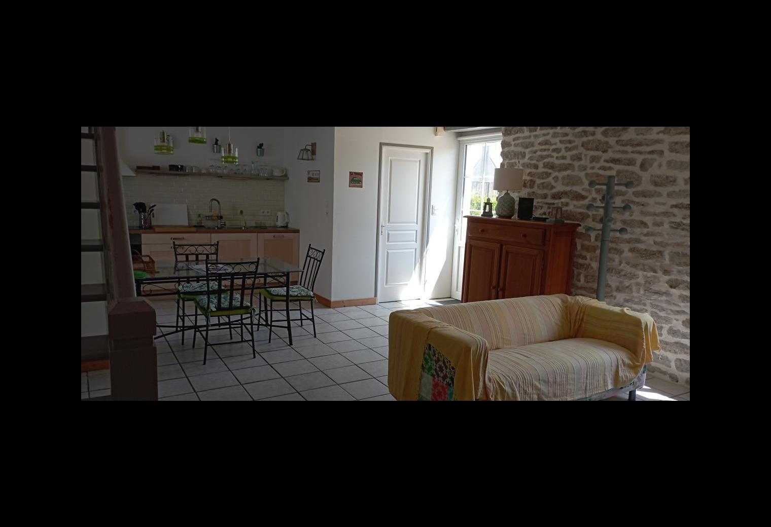 7d497b4e-c913-42f4-bcb7-e8b18b0bf536.jpg