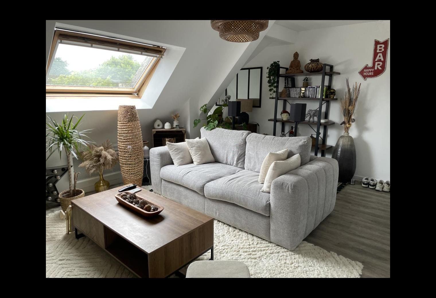 5ea839dc-0daa-4973-a2a8-7afdbcda5f53.jpg
