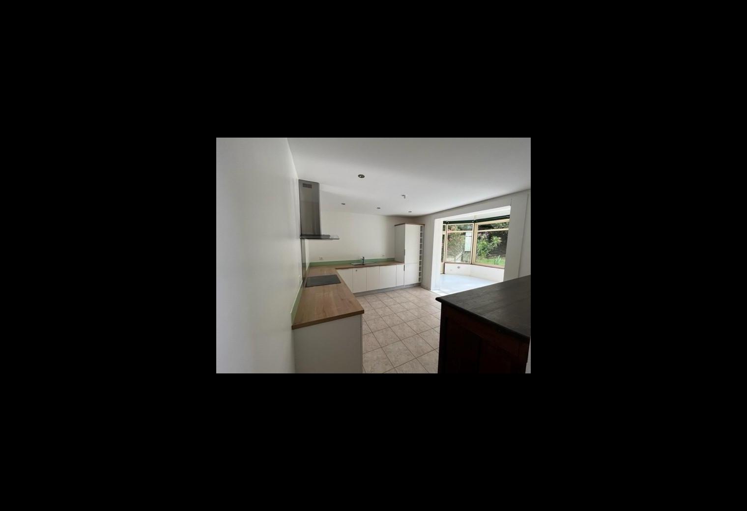 cfa78277-9d7b-48a5-8d64-8920e10bc0bc.jpg