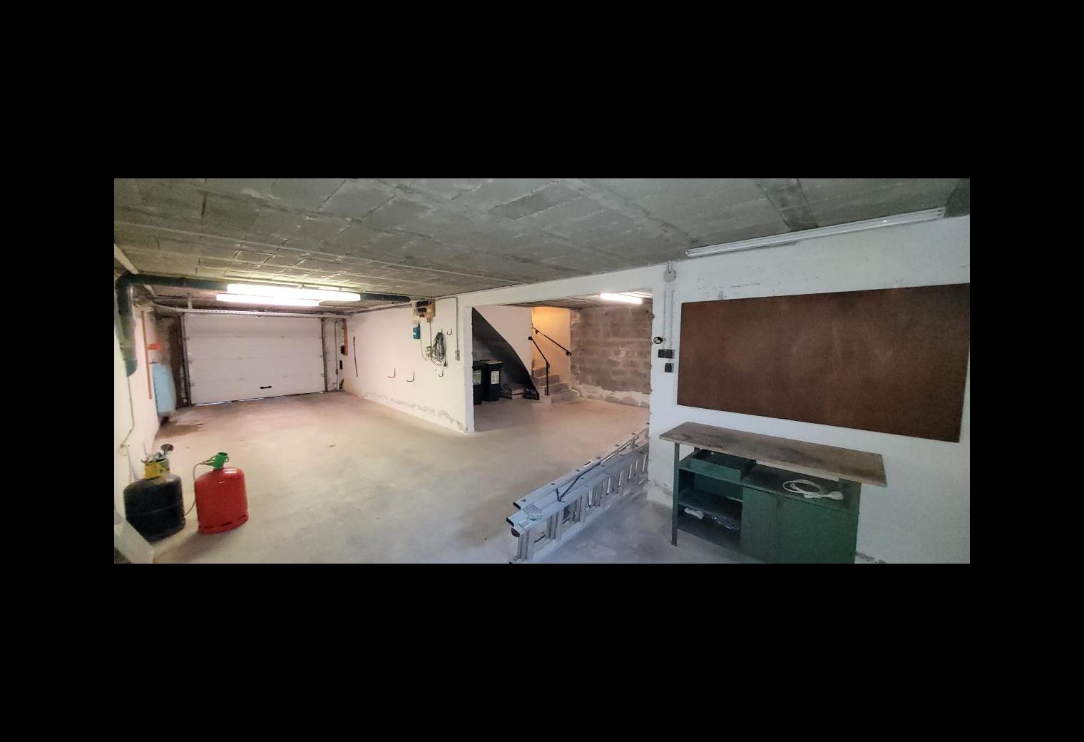 a3d76016-9713-4269-b873-f01ca2dbd293.jpg