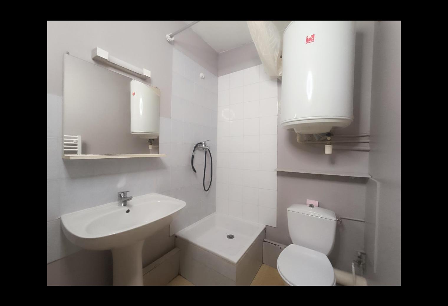 620aeb24-94d7-44ad-8029-e3d6ef880aed.jpg