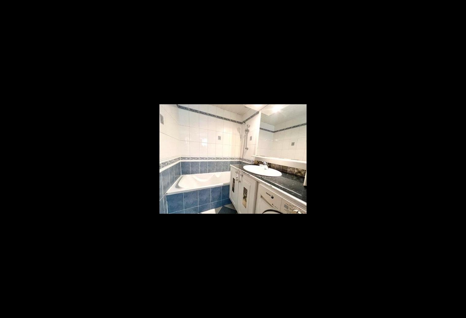 0a9aed01-ab45-4cc0-b105-c8ad51f183db.jpg