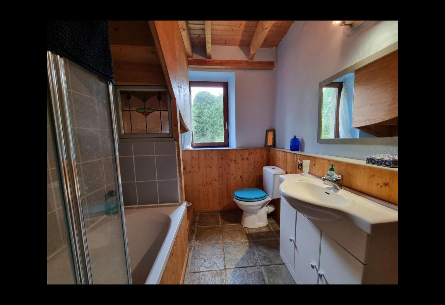 2caad77c-f10e-4ed7-95ab-3771888554ca.jpg