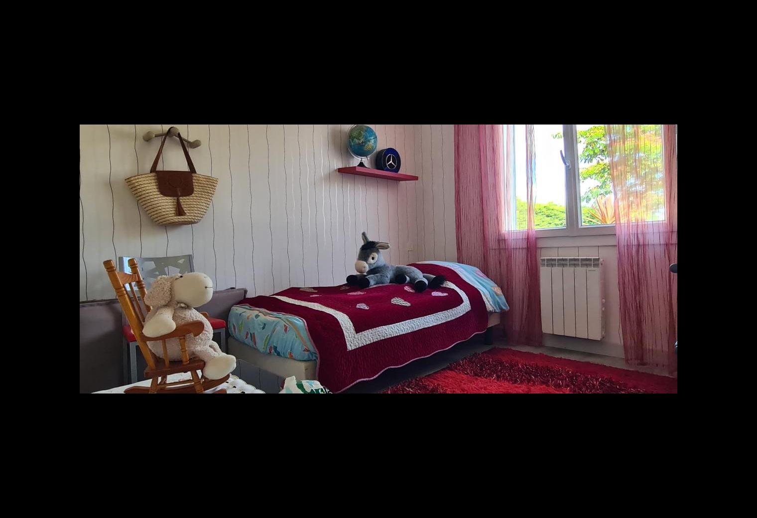 d2b71003-9cf0-4ca2-a84a-abd30cdf34c8.jpg