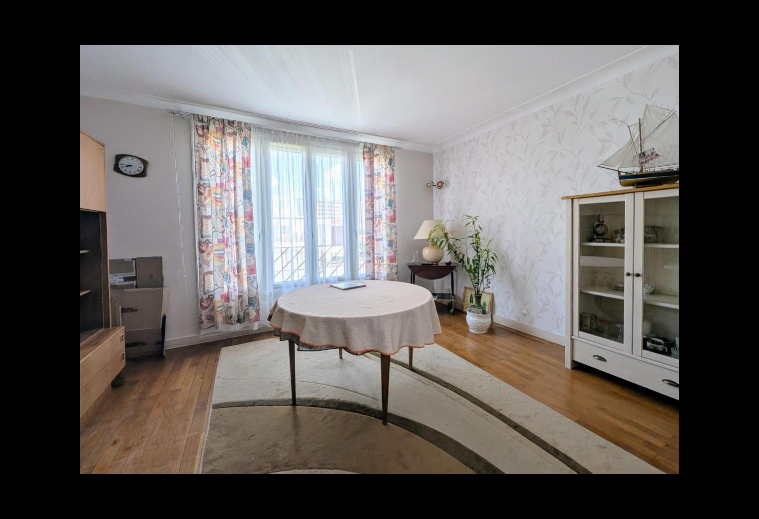 ac2407e2-36ac-4336-9ac8-01d732d4ef14.jpg