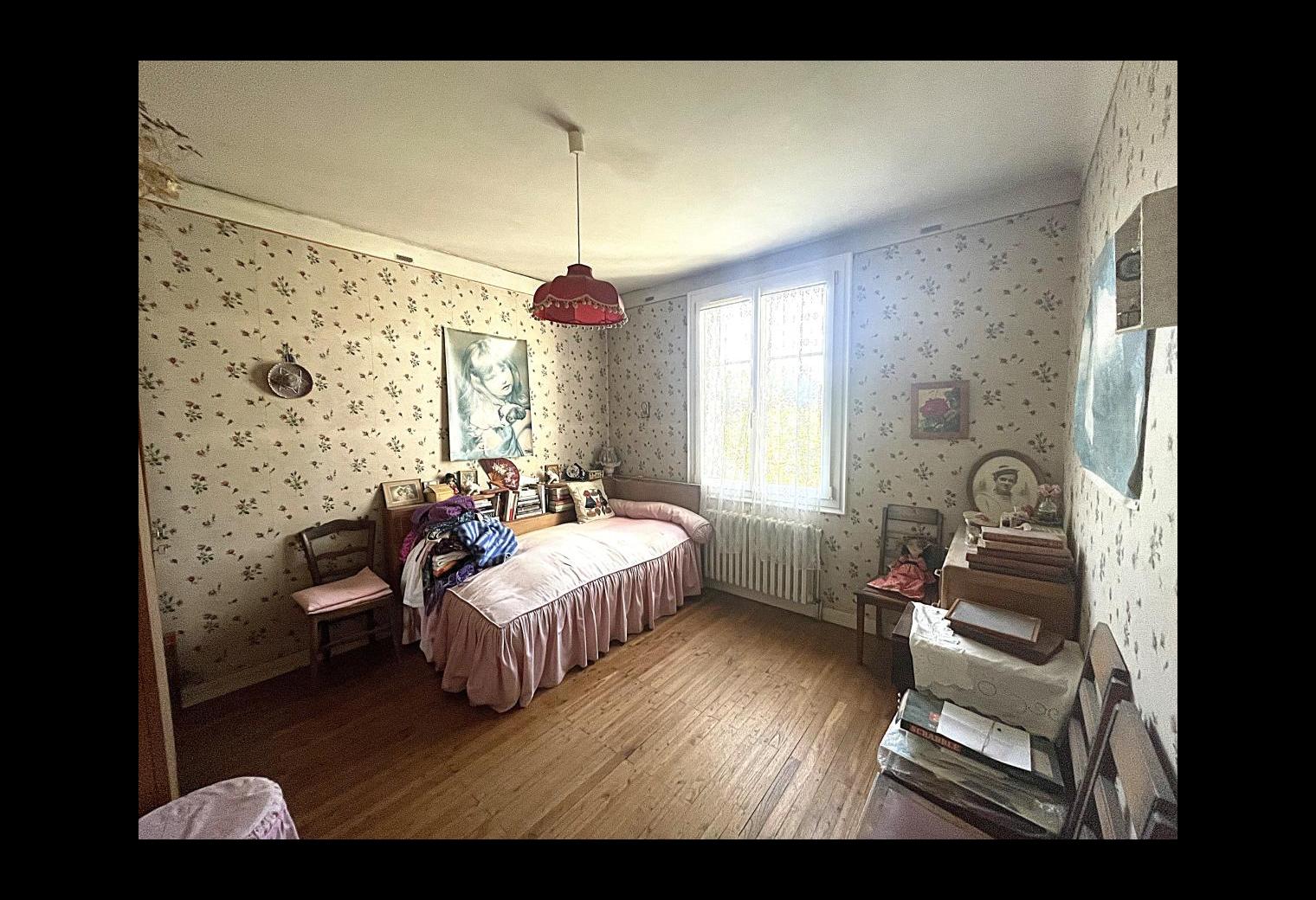 9e145735-3ab6-42d0-b389-15f75ed46c13.jpg