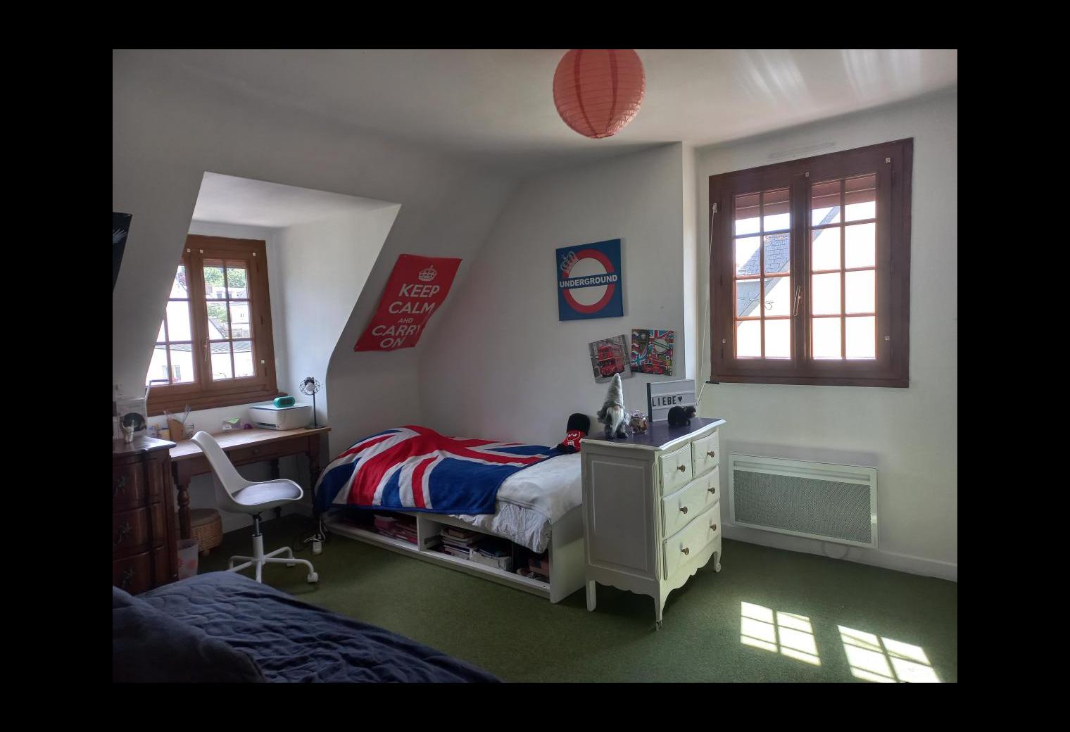 79d9d51a-7ac3-47a0-9f90-be9adb789fcb.jpg