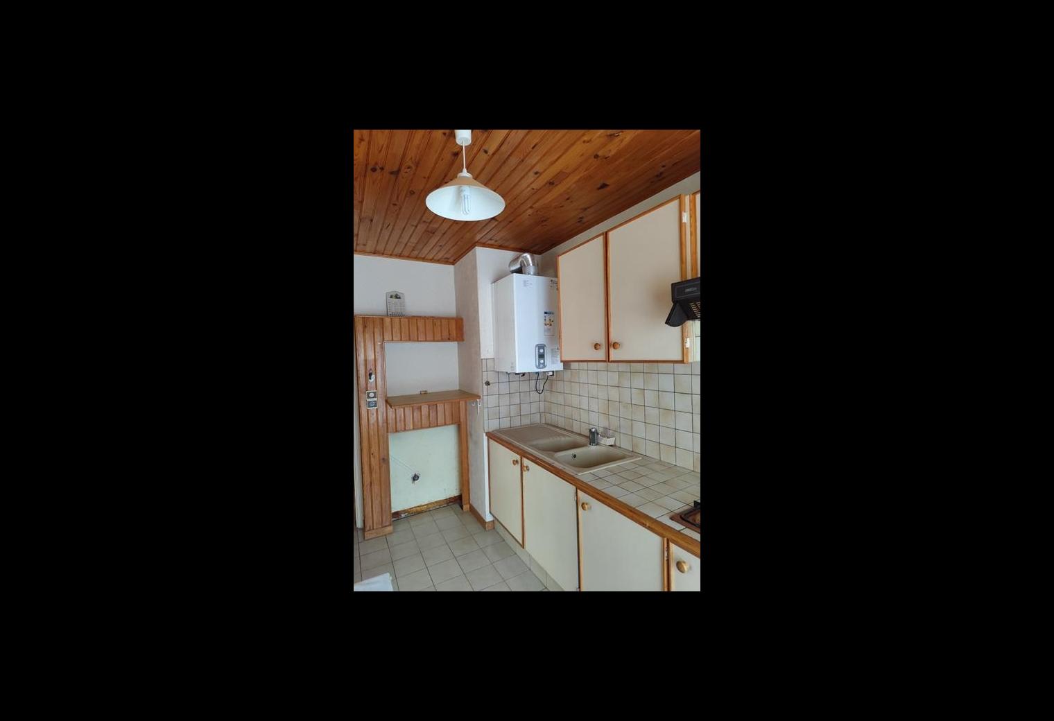 a3d0caf0-49f9-4ec1-9fc4-69ff4f540614.jpg