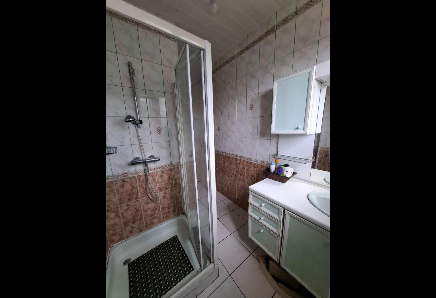 0080cc63-14d5-4ac0-9153-88720807c876.jpg