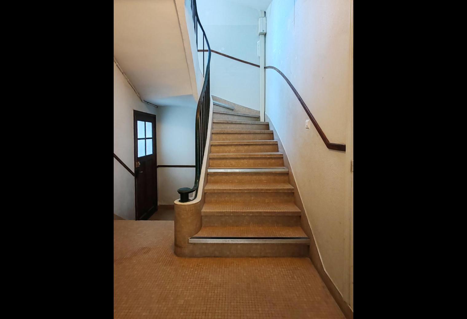 bc90ec36-7068-4727-b559-35411590503c.jpg