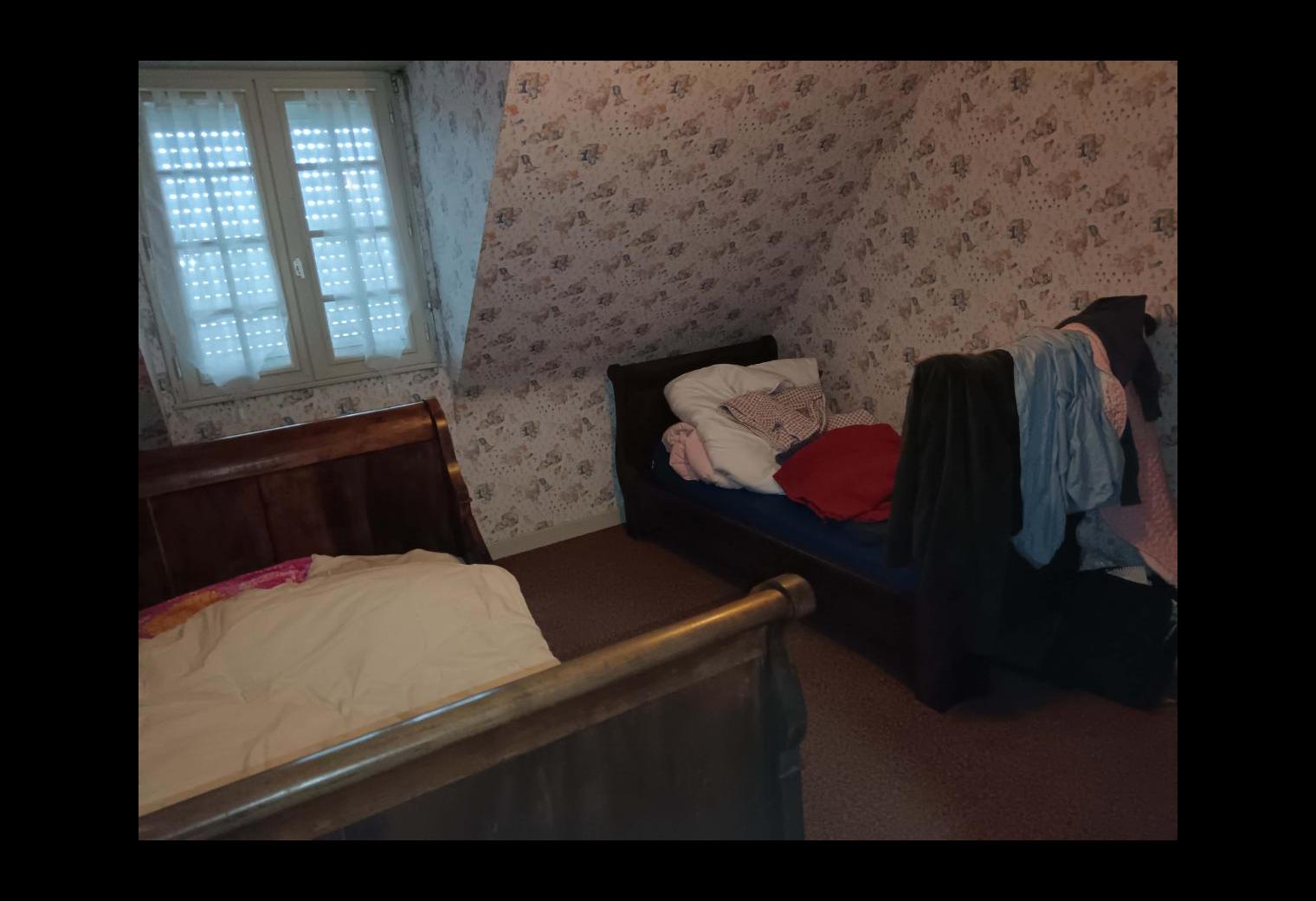 5a69d245-376c-4891-8bed-a89f7d8da2c1.jpg