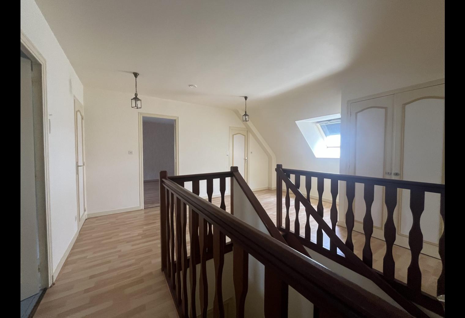 7e049926-ca33-40ff-8b9c-ca1eee2bd758.jpg