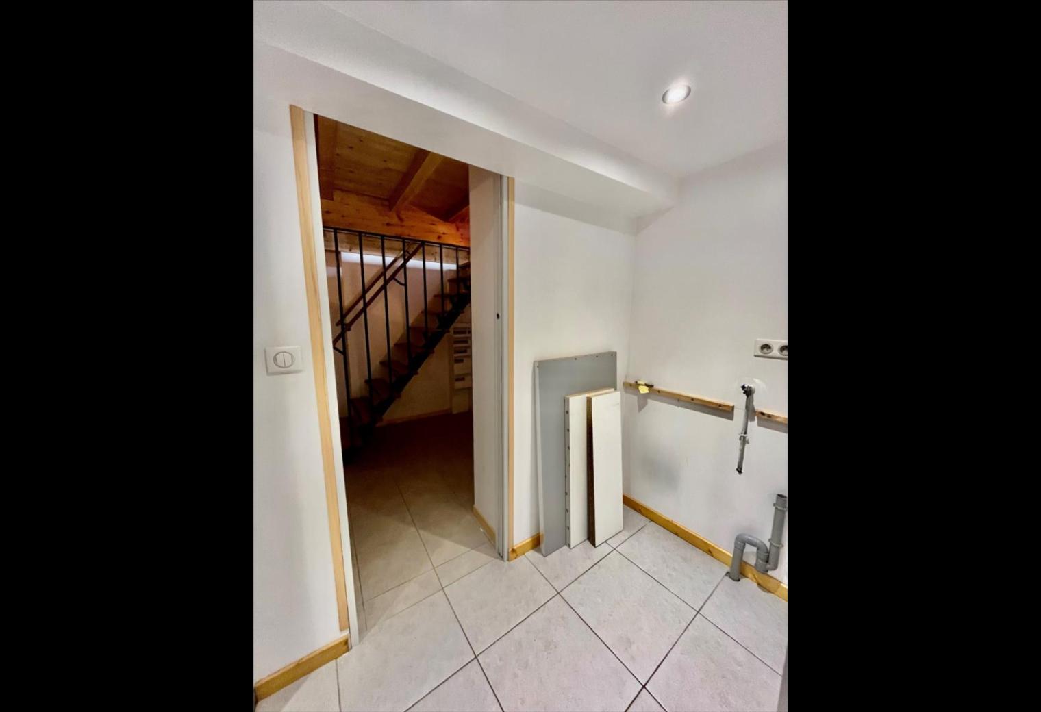 08d3ce3d-e585-4af3-92cd-60dd55ce4b67.jpg