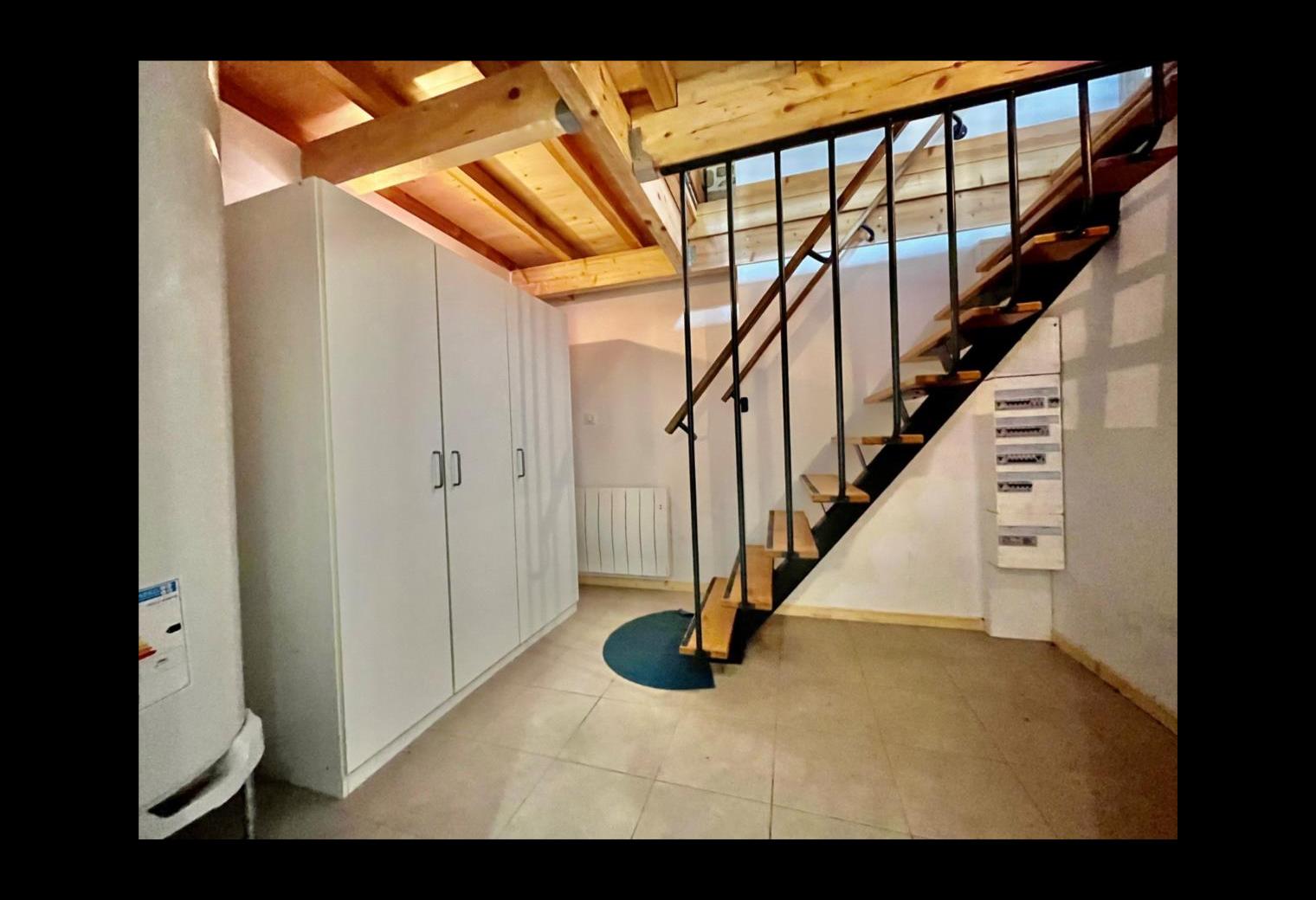 70ac7966-6efa-4bd7-8b03-67bd811a7732.jpg