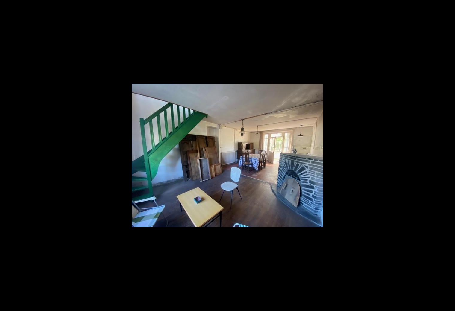 e17cbafd-ca9d-4948-8675-b4afcd31d3cf.jpg
