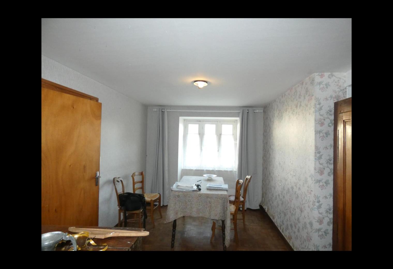 b6acb403-18ad-4d17-ae08-1e2661c4860b.jpg