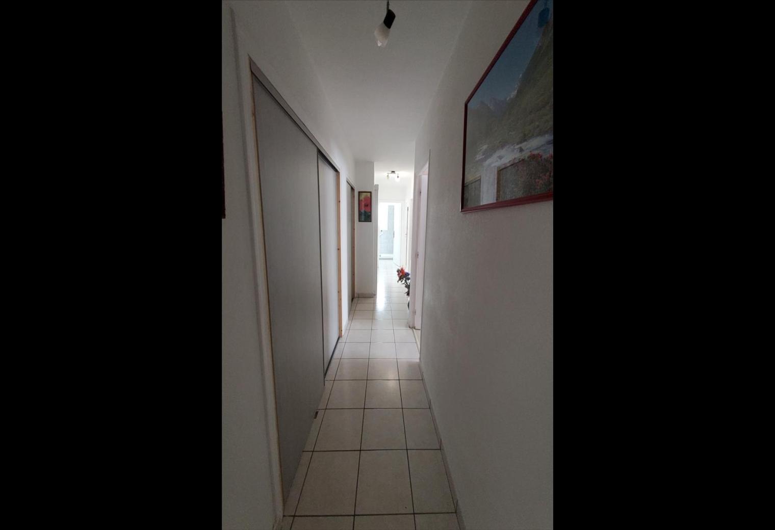 565b7cf7-b183-46f8-8e07-56d1d1eae2f7.jpg