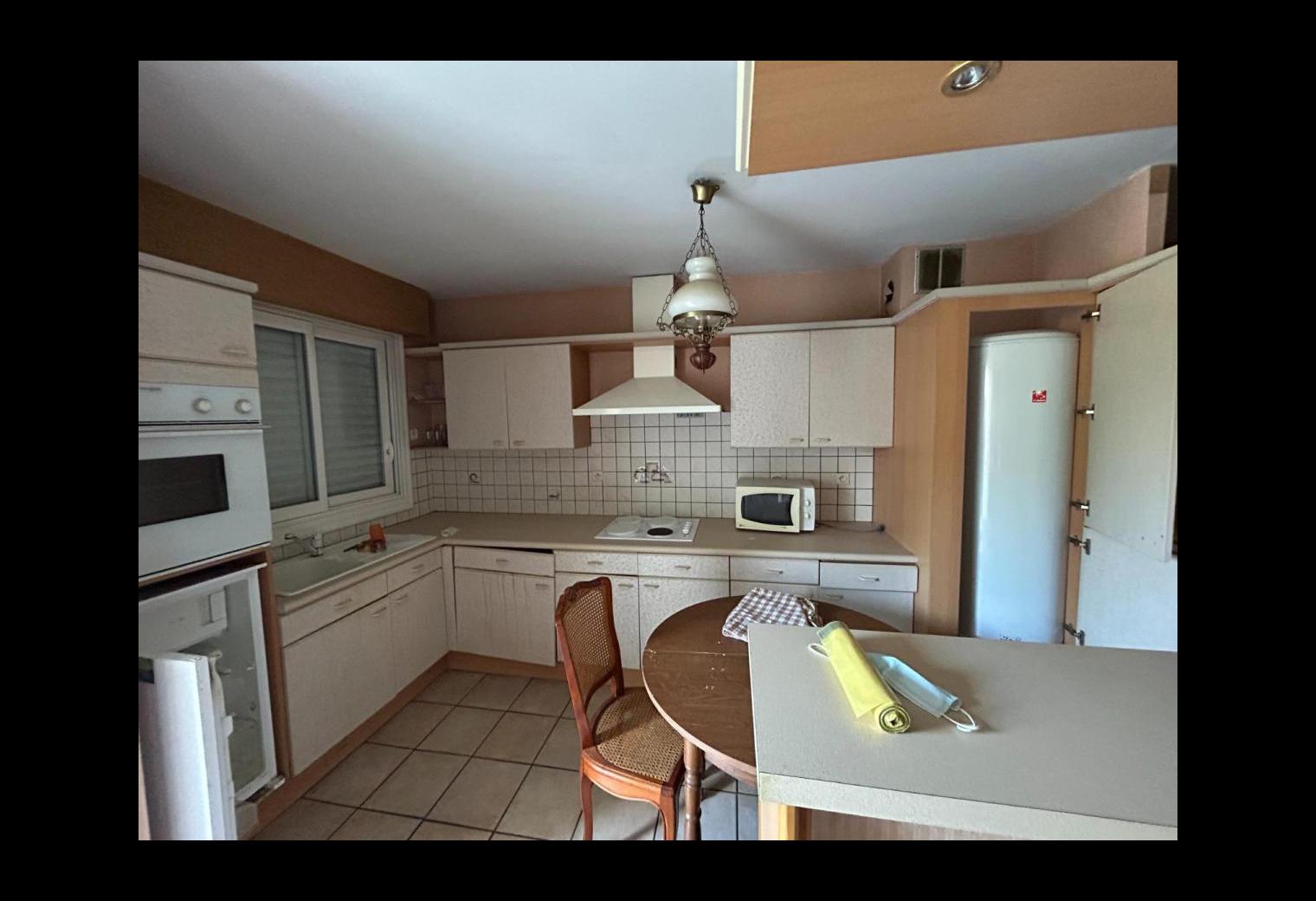 3223335e-6aa6-4804-84db-fafe4b307384.jpg