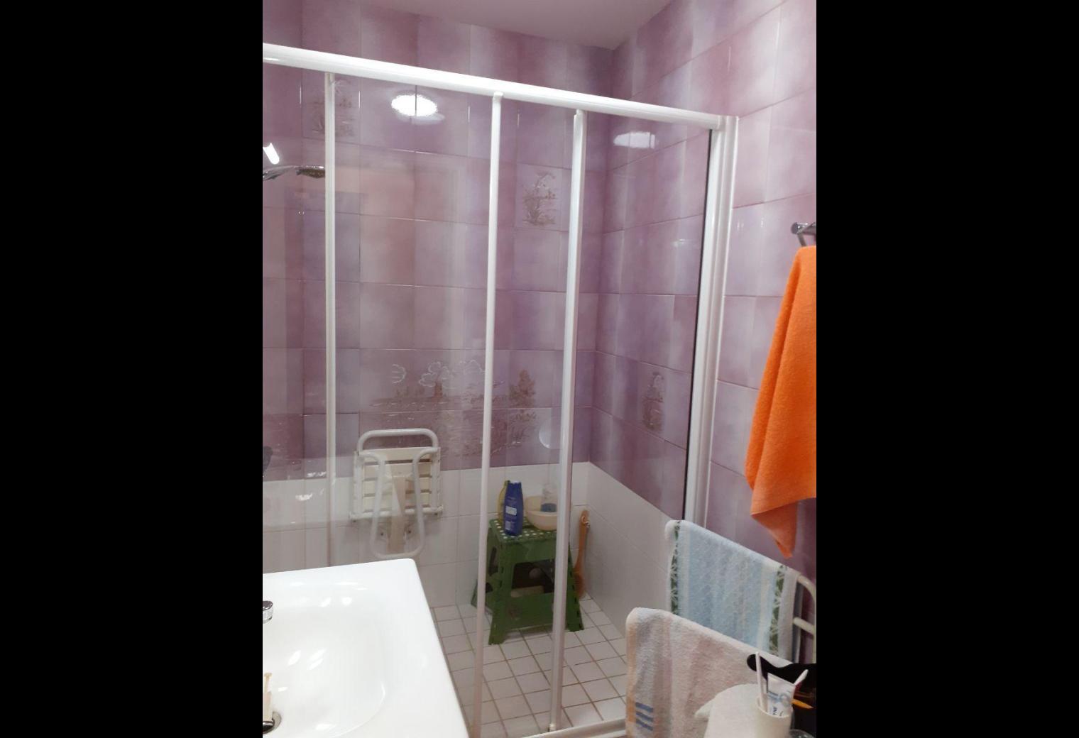 dc565980-8e20-45e8-abb5-b3831013e4f3.jpg