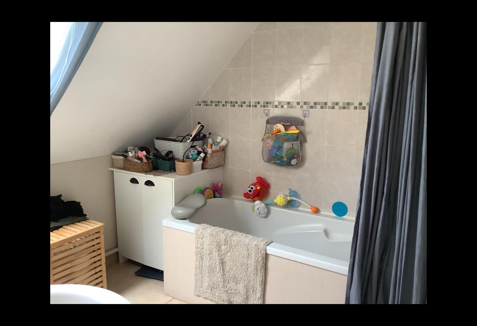 2efb97ed-4e78-4ad6-af83-de06c7977657.jpg