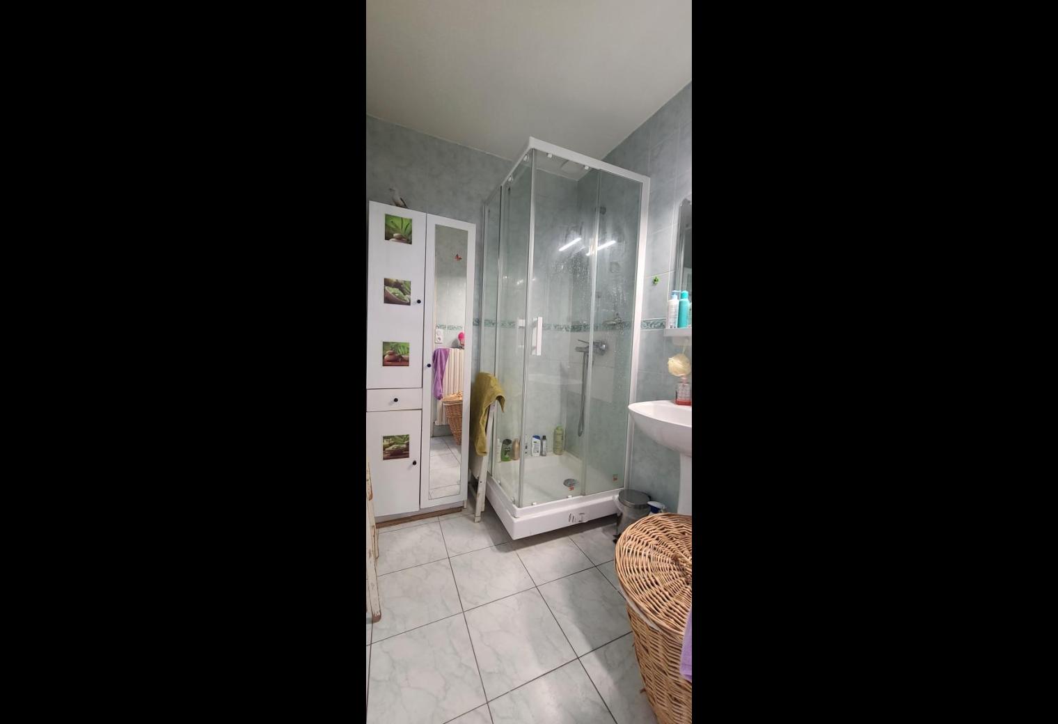 a82bb352-603a-4cbb-bc72-56cdb50023d6.jpg