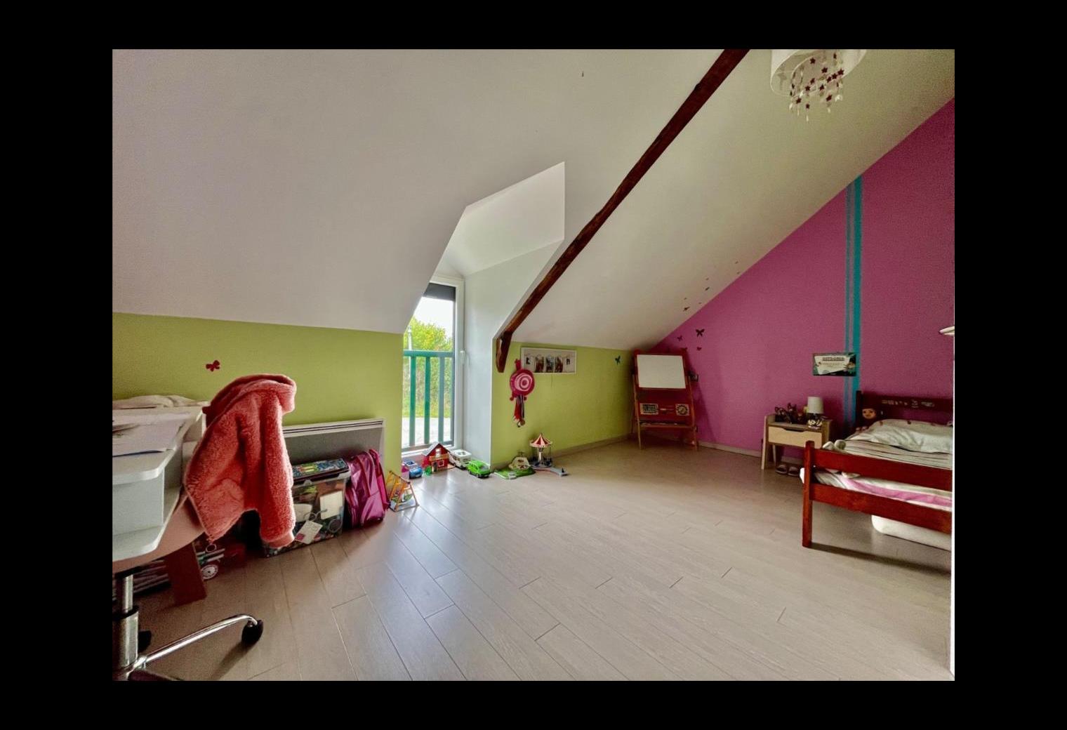 62440fad-bd71-40c7-8c5d-123b7eafc626.jpg