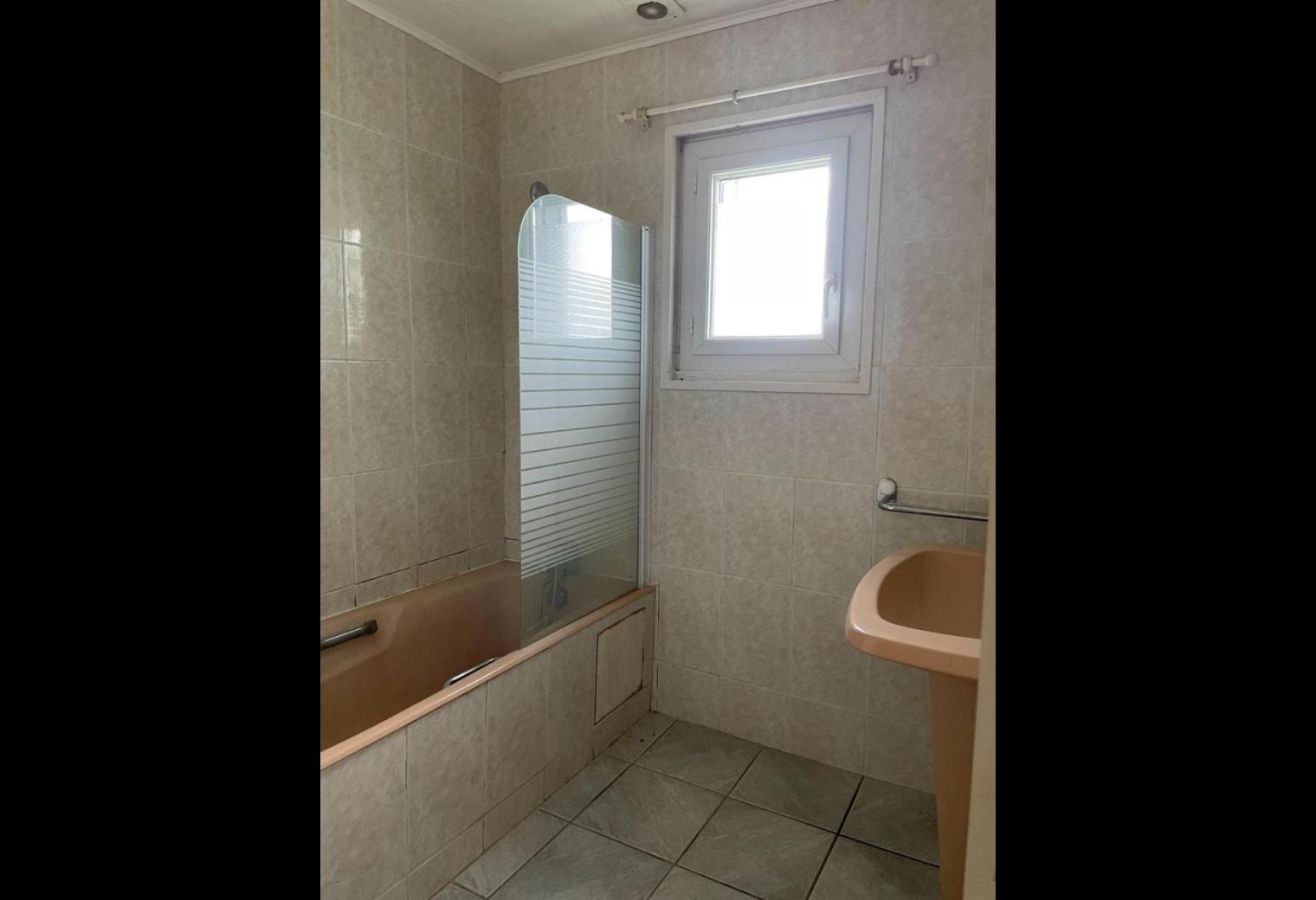 9d21712f-8139-4dc8-9860-a402bd84670b.jpg