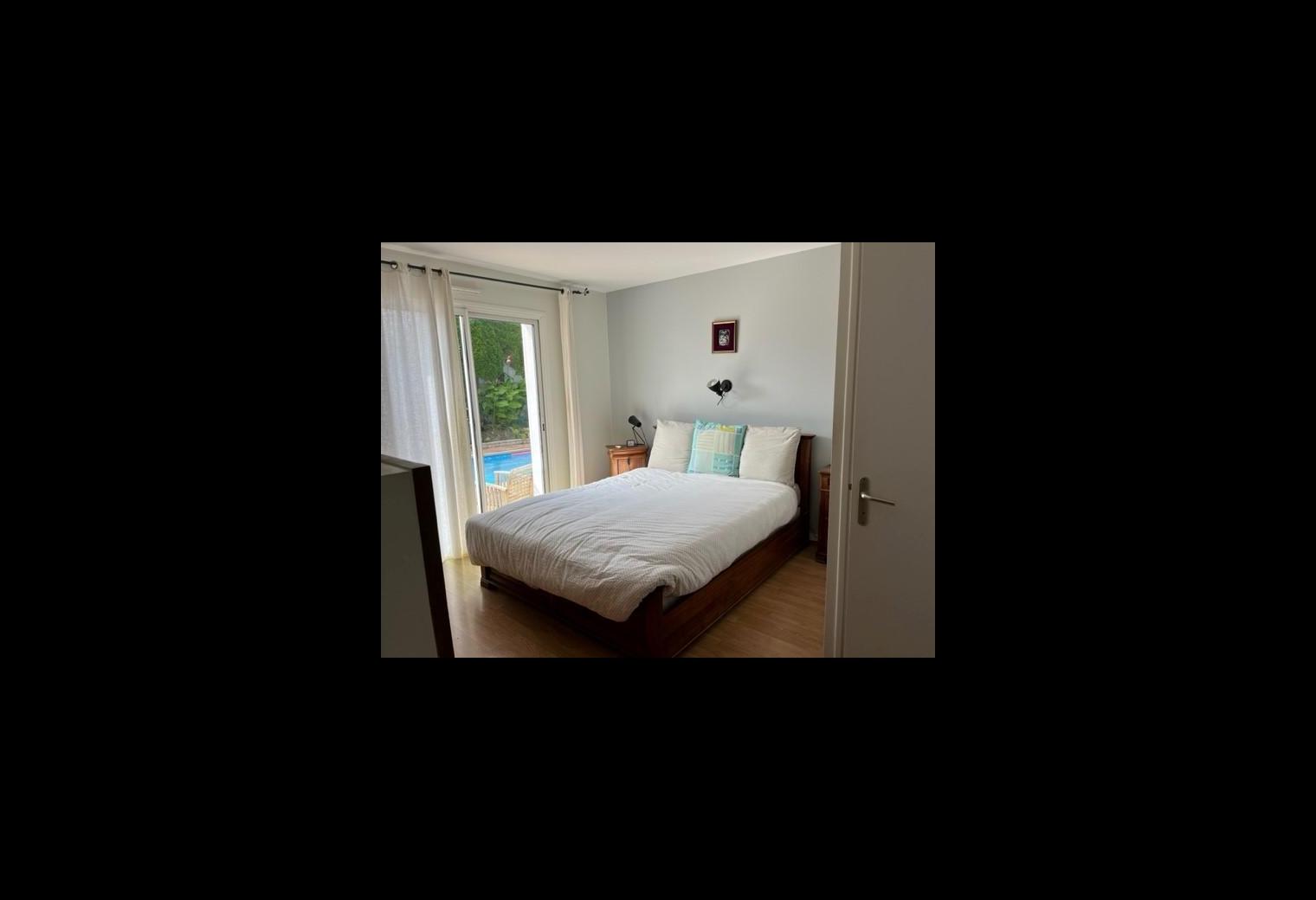 ad7cb21a-5819-434c-9772-0dfc57ee4883.jpg