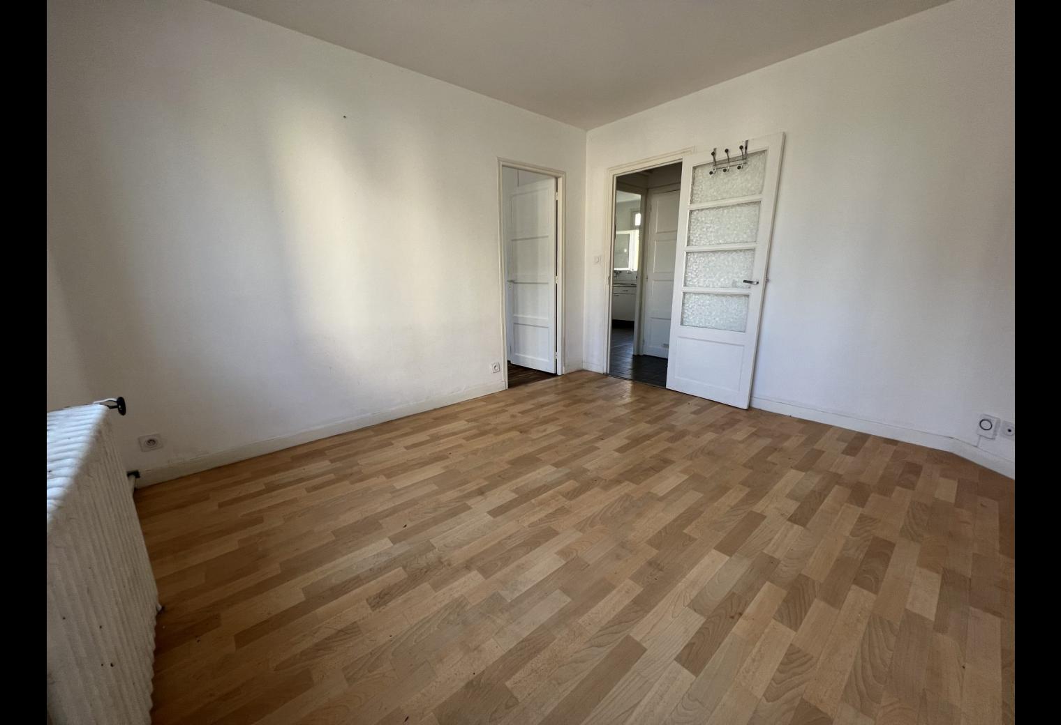 3bd6957c-b50a-4aa5-a9db-06511ae65df9.jpg