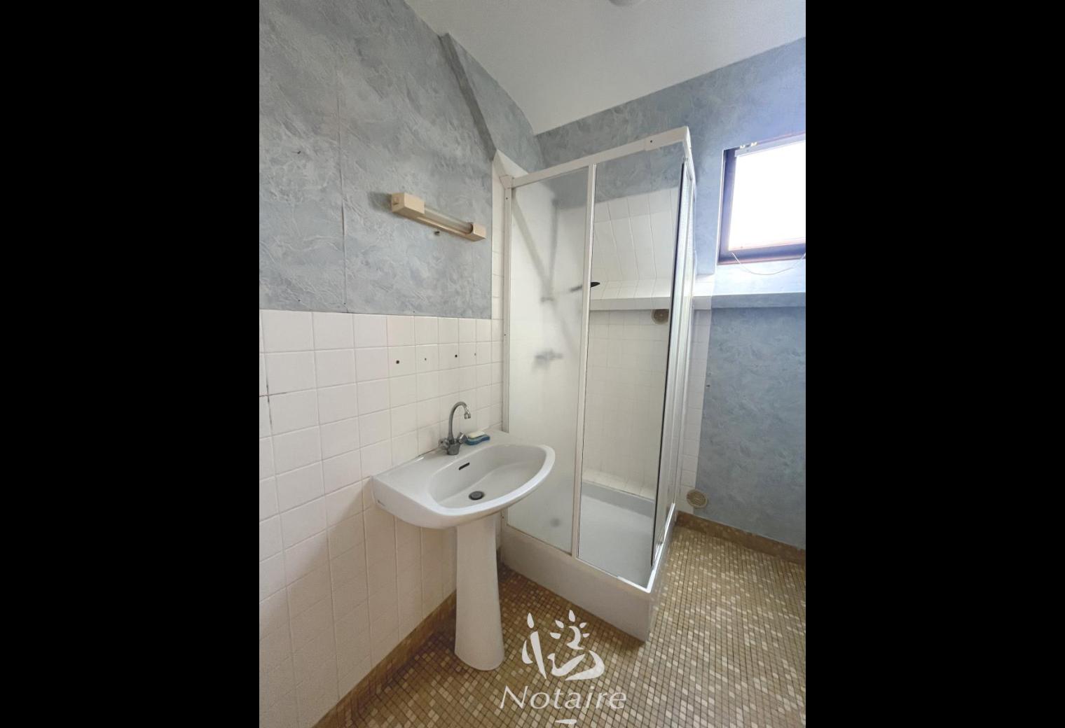 1660b7bb-41fa-4130-bedc-8b76ef3becf7.jpg