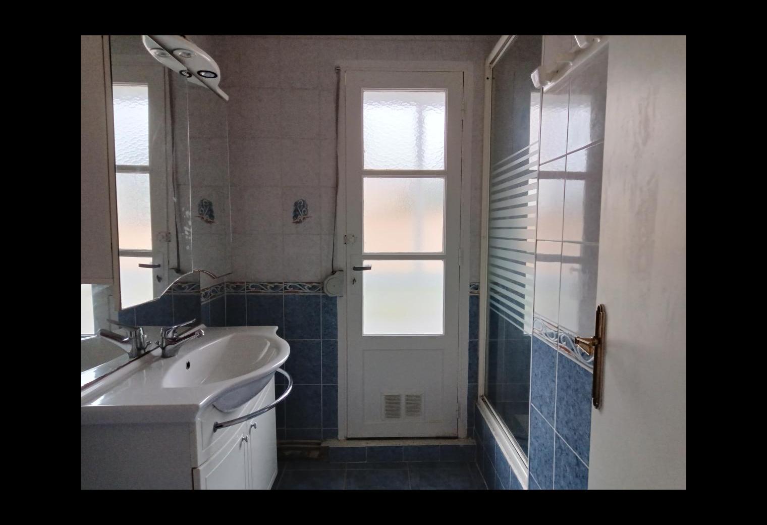 d110eab4-8037-4db7-ac26-97853cd93f40.jpg